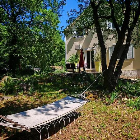 Petra's House דירה *